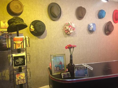 display 3